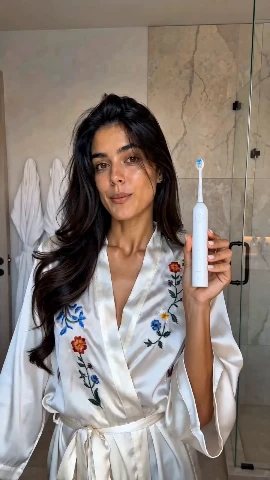 Luxe Morning Glow: LumiBrush Routine